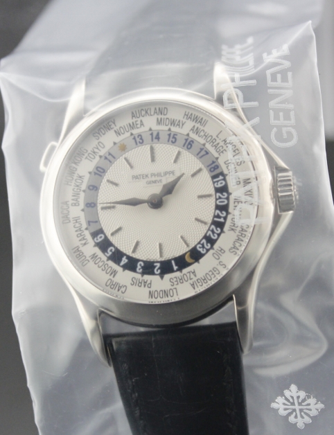 (image for) PATEK PHILIPPE WORLD TIME 18K WHITE GOLD / 5110G